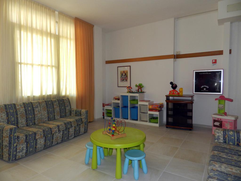 Hotel Michelangelo Белариа-Игеа Марина Екстериор снимка